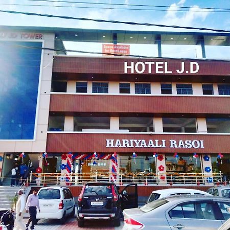 Hotel Jd Doiwala Екстер'єр фото